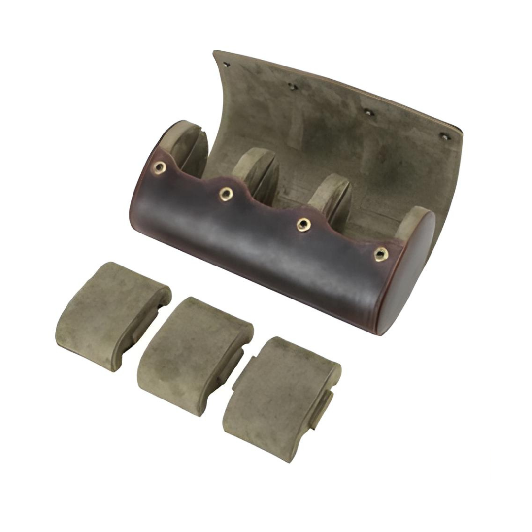 front sifr of 3 watches in case