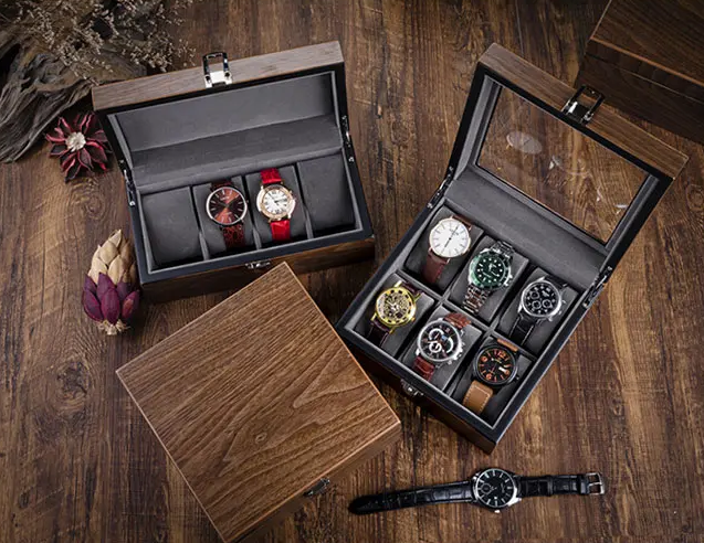 2 wooden watch box