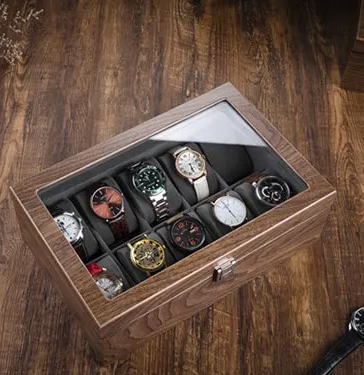 1 wooden watch box
